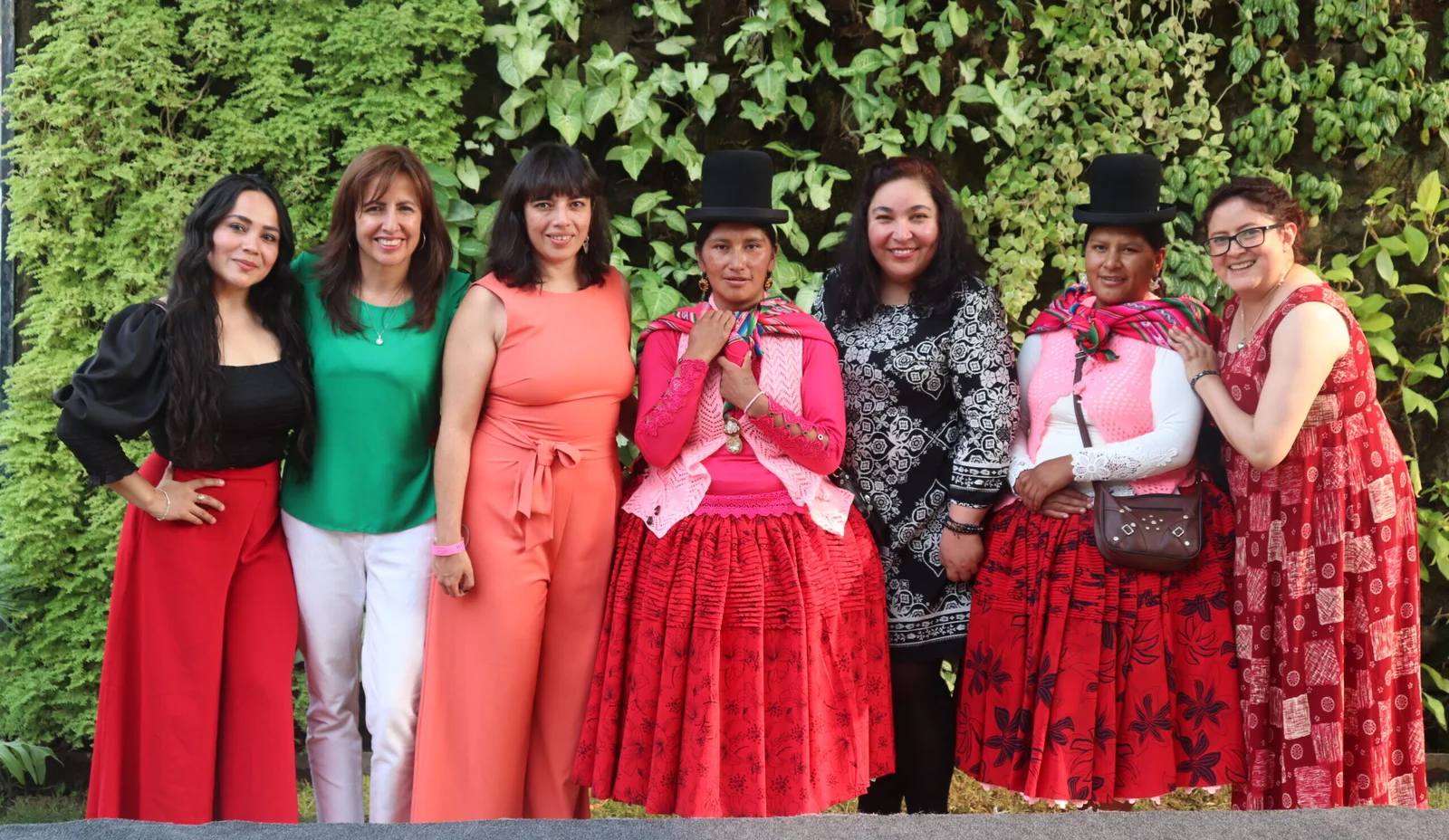 Portada de CECI Bolivia